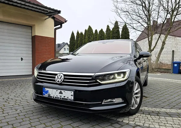 lubelskie Volkswagen Passat cena 75900 przebieg: 178640, rok produkcji 2018 z Kleczew